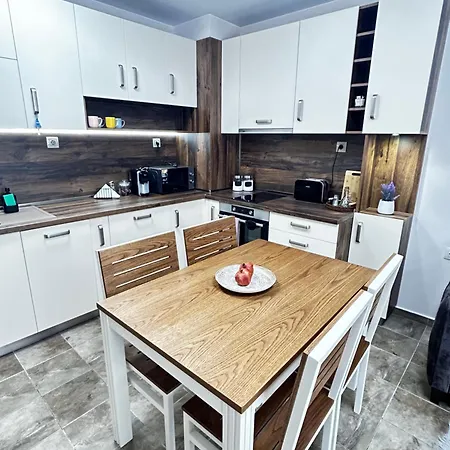 Stylish With Free Parking By Apartmax Varna