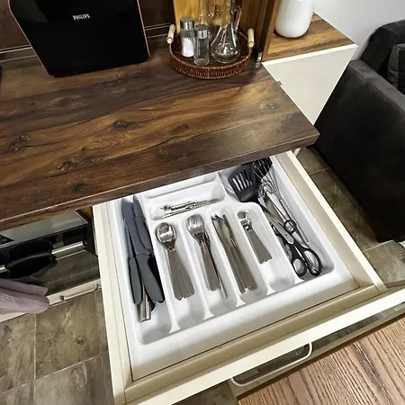 Appartement Stylish With Free Parking By Apartmax *